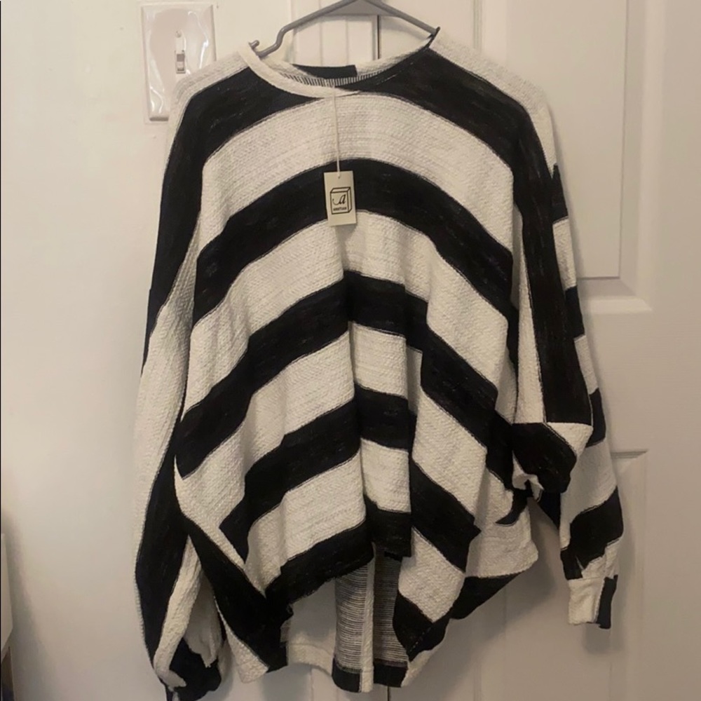 Anntian sweater